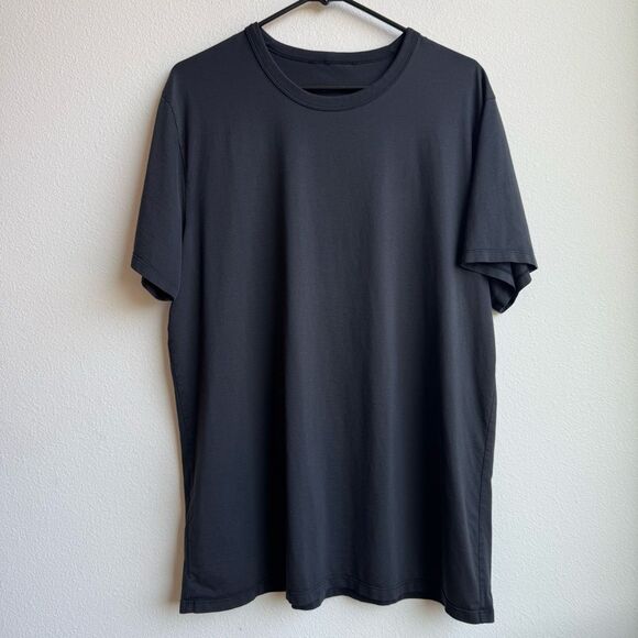 Lululemon Mens Short Sleeve T Shirt Classic Black Lightweight Size XL? XXL? - Picture 1 of 5